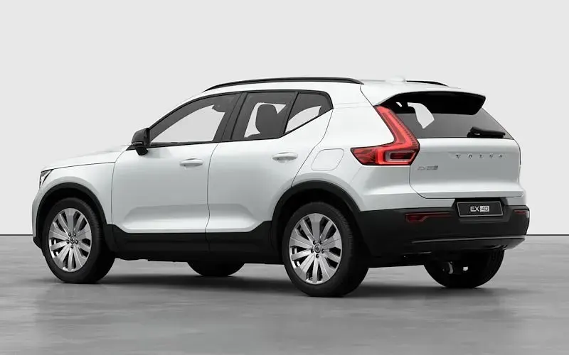 New Volvo EX40 Core 185 kW (252 HP) 2026 SUV