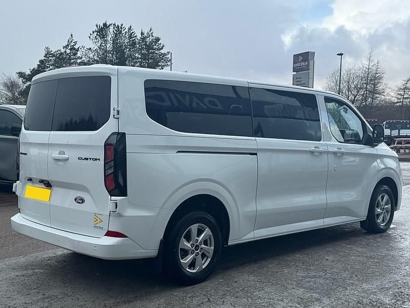 Używany Ford Transit Custom Limited 136 KM (100 kW) 2025 Biały Kombi