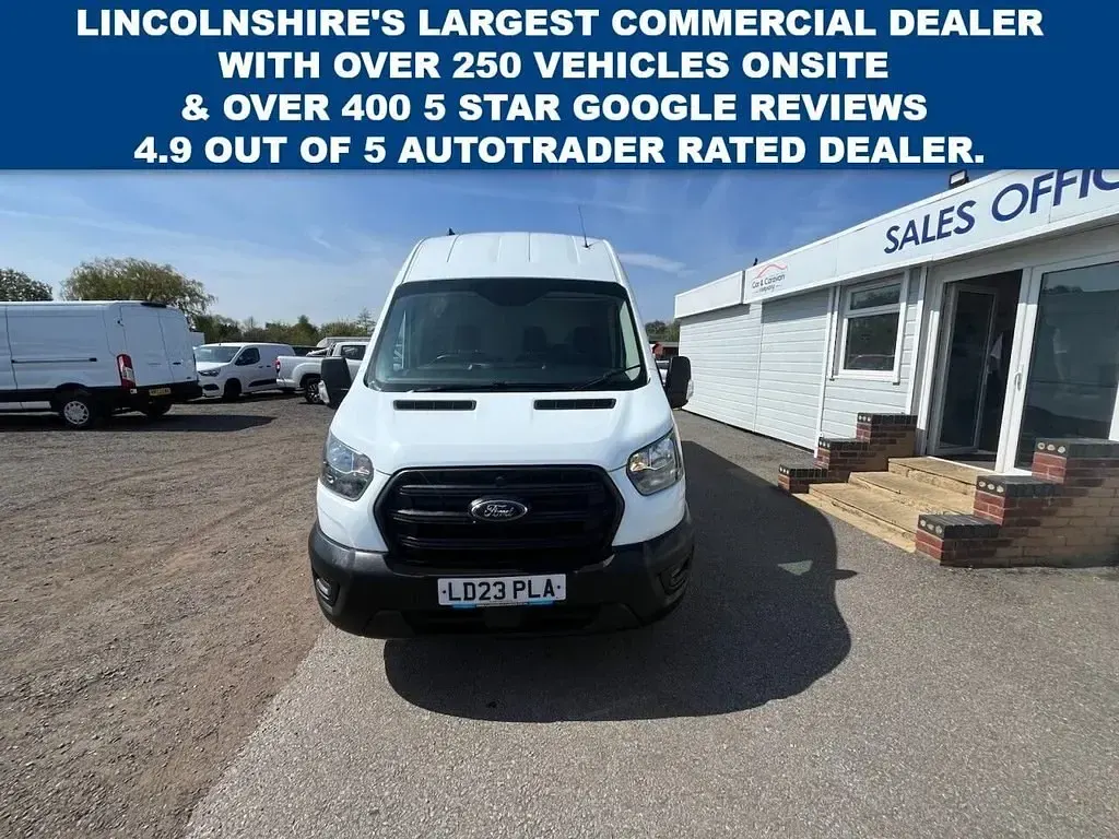 Usado Ford Transit S 2023 Branco Van