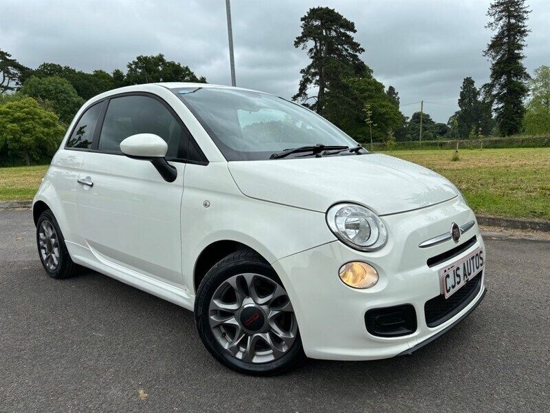 White Used 2013 Fiat 500S S Hatchback | £4,293 (Fair price) - Image 1/2