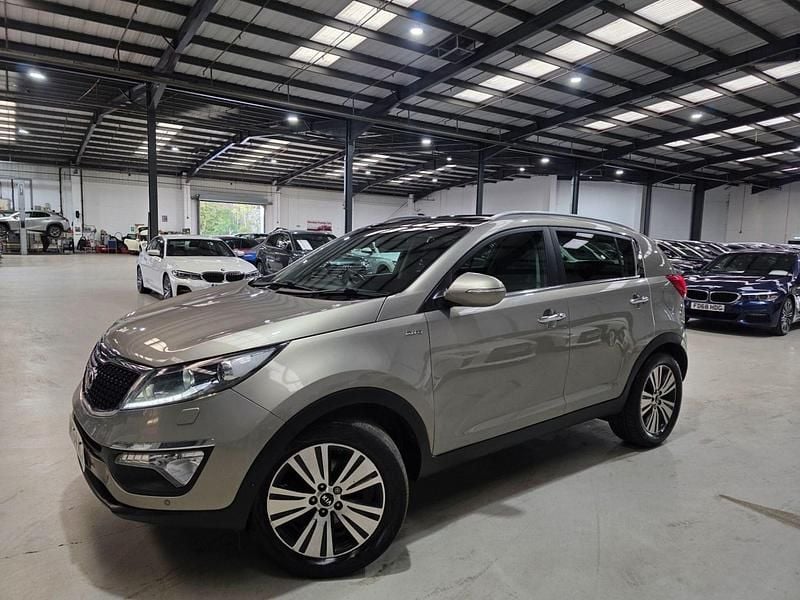 Silver Used 2014 Kia Sportage 4 SUV | £3,880 (Good price) - Image 1/4