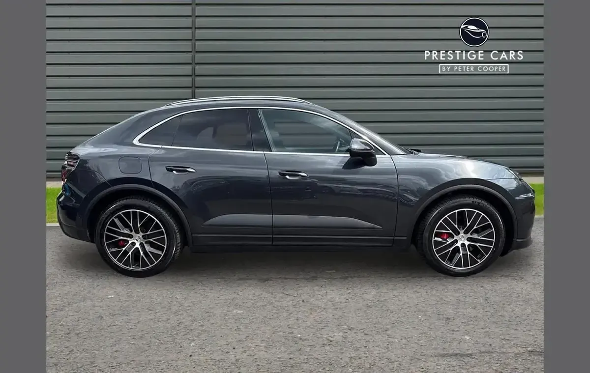 Used Porsche Macan 380 kW (517 HP) 2024 Grey SUV