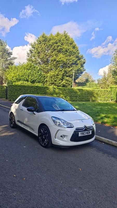 White Used 2013 Citroën DS3 Hatchback | £1,995 (Good price) - Image 1/4