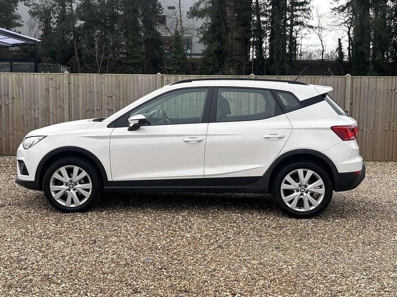 Used Seat Arona SE Technology 95 HP (69 kW) 2018 White SUV