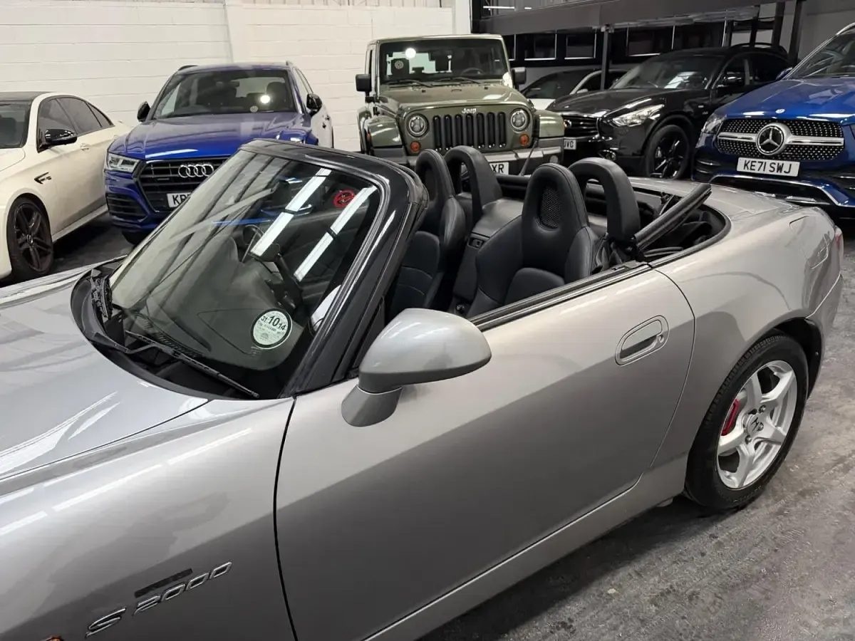 Used Honda S 2000 S 240 HP (176 kW) 2000 Silver Cabriolet