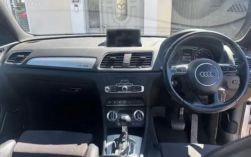 Used Audi Q3 Design 177 HP (130 kW) 2014 SUV