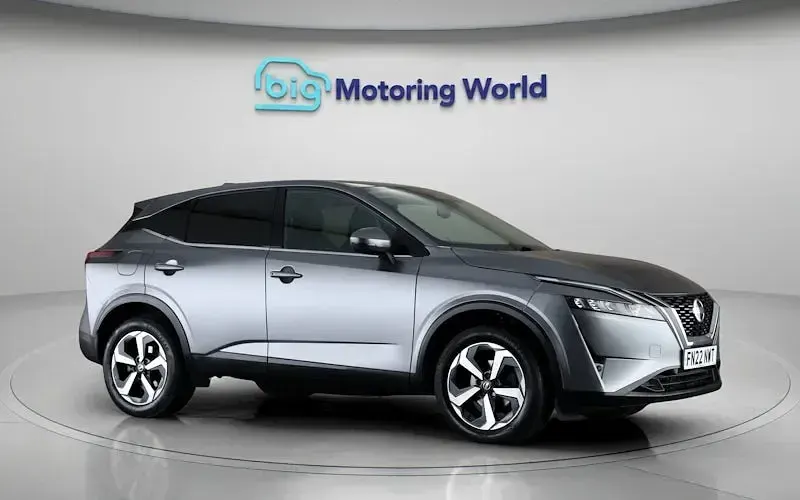 Used Nissan Qashqai N-Connecta 140 HP (102 kW) 2022 Grey SUV