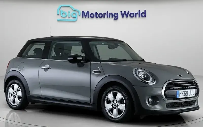 Used Mini Cooper Classic 136 HP (100 kW) 2021 Hatchback