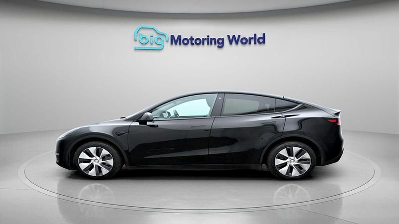 Used Tesla Model Y Long Range AWD 378 kW (514 HP) 2022 Black SUV