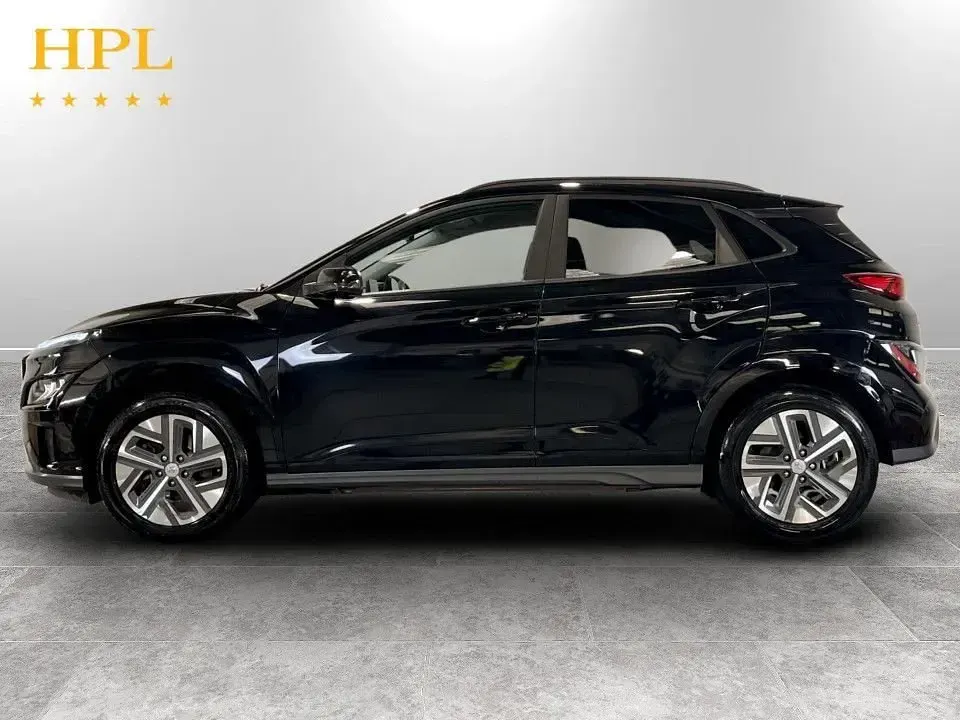 Used Hyundai Kona Premium 100 kW (136 HP) 2023 Black SUV