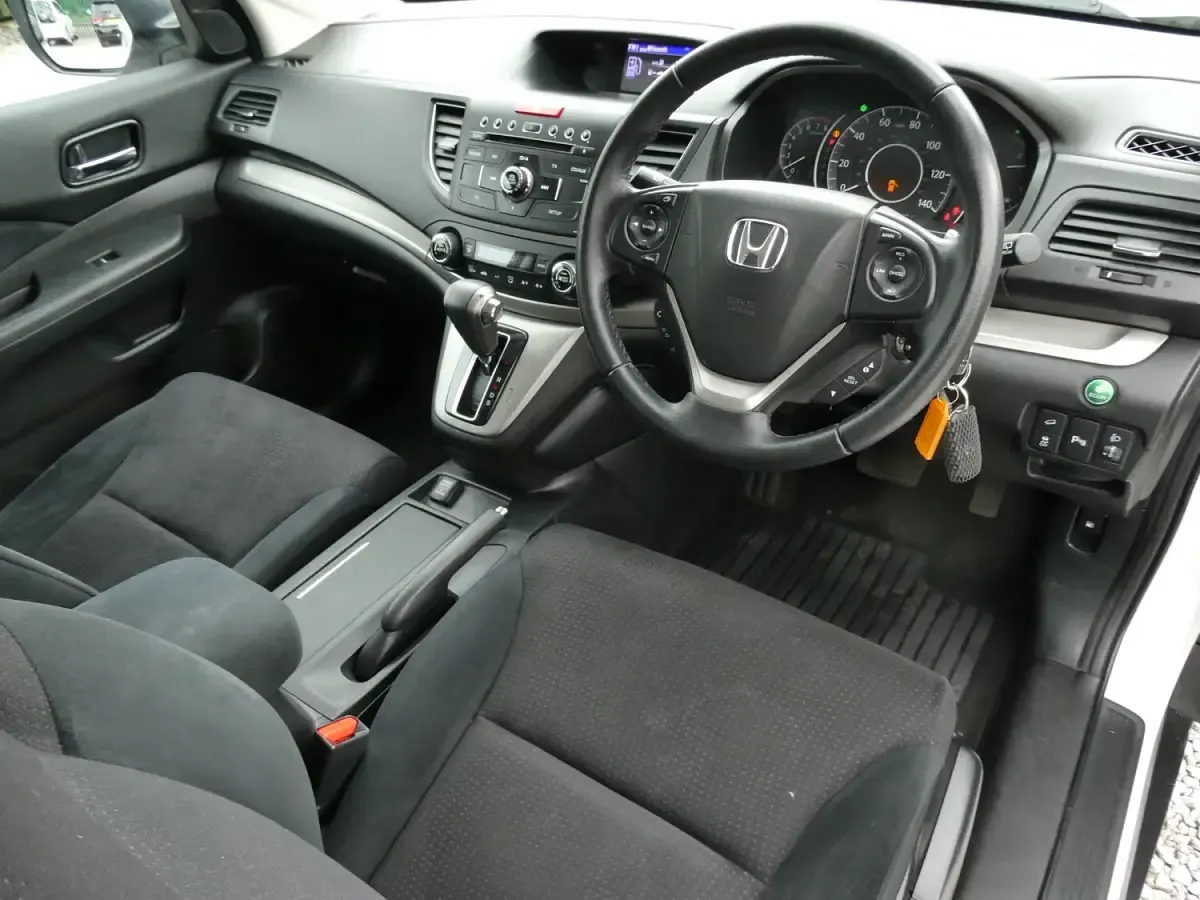 Used Honda CR-V SE 155 HP (114 kW) 2013 White SUV