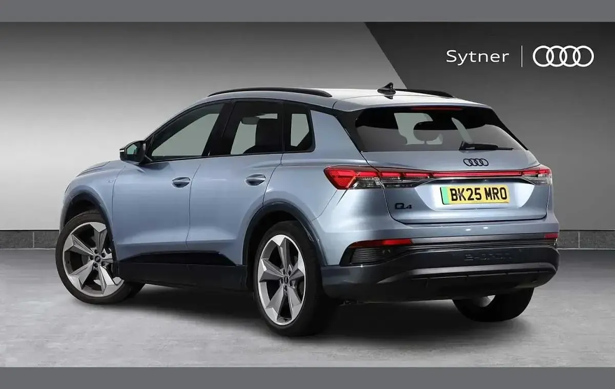 Used Audi Q4 e-tron Black Edition 206 kW (281 HP) 2025 Blue SUV