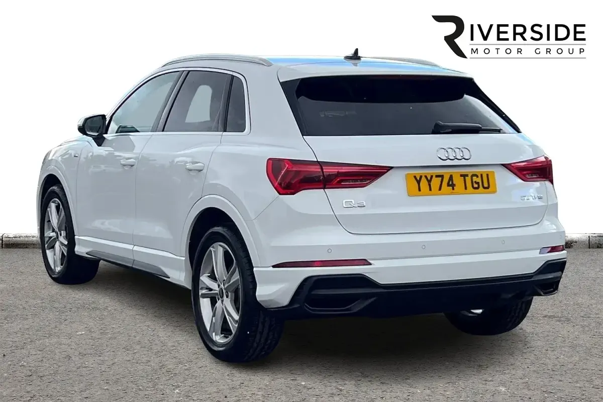 Used Audi Q3 S-Line 150 HP (110 kW) 2024 White SUV