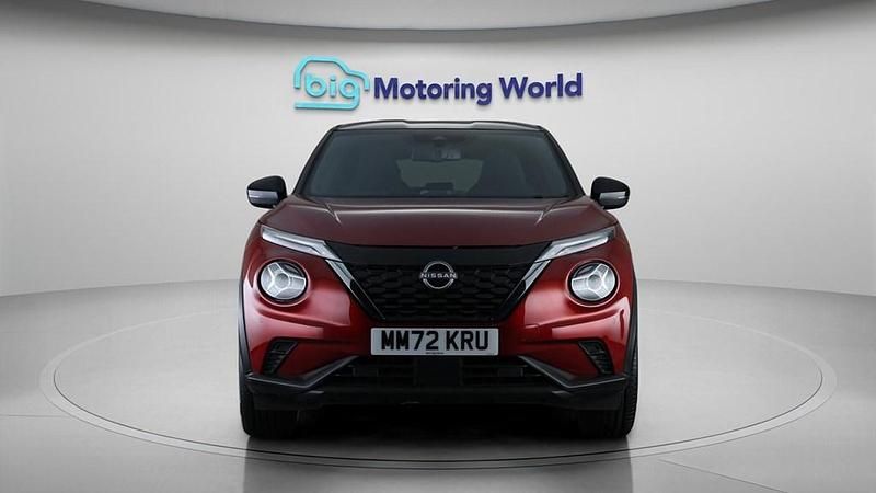 Used Nissan Juke N-Connecta 143 HP (105 kW) 2023 Red SUV