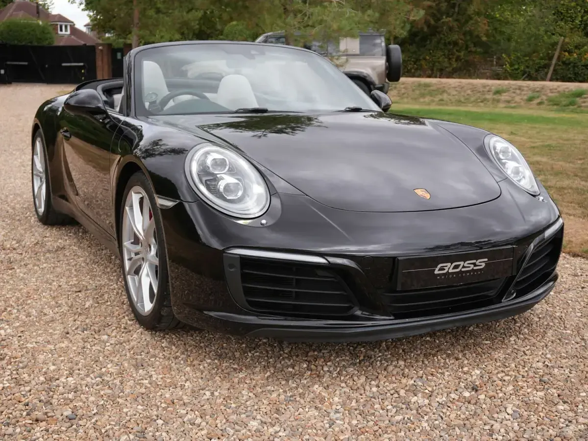 Used Porsche 911 Carrera S Cabriolet 420 HP (308 kW) 2016 Black Cabriolet