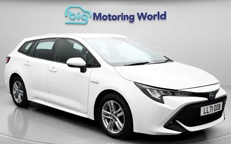 Usado Toyota Corolla 122 HP (89 kW) 2022 Carrinha