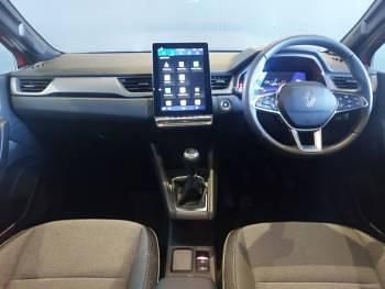 Begagnad Renault Symbioz Techno 140 HK (102 kW) 2025 Röd SUV