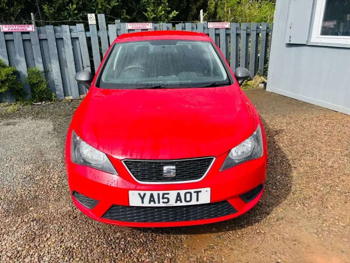 Begagnad Seat Ibiza 2015 Röd Halvkombi
