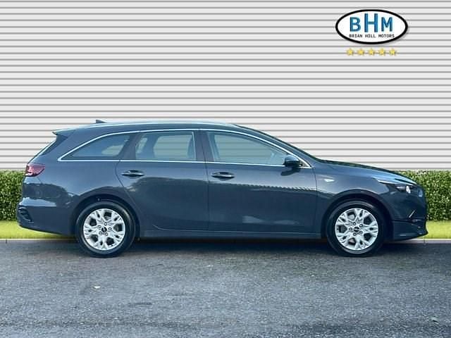 Used Kia Ceed Sportswagon 118 HP (86 kW) 2022 Grey Estate