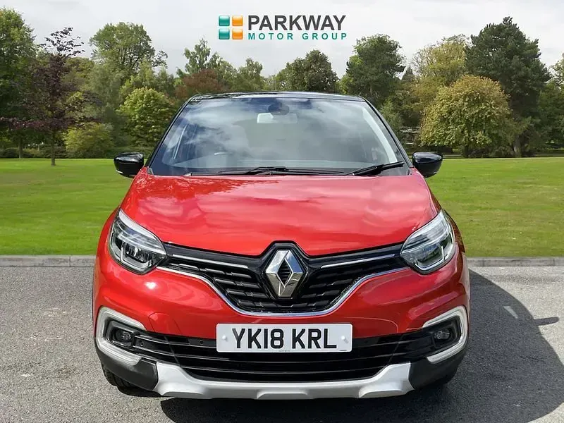 Used Renault Captur GT-Line 90 HP (66 kW) 2018 Red/black SUV