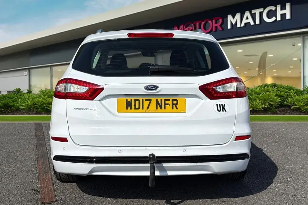 Used Ford Mondeo Titanium 2017 White Estate