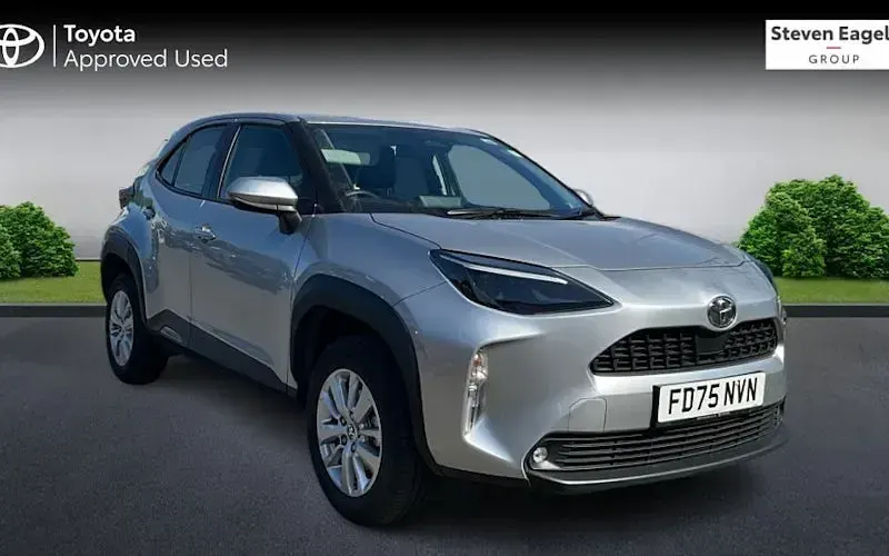 Used Toyota Yaris Hybrid 116 HP (85 kW) 2026 Estate
