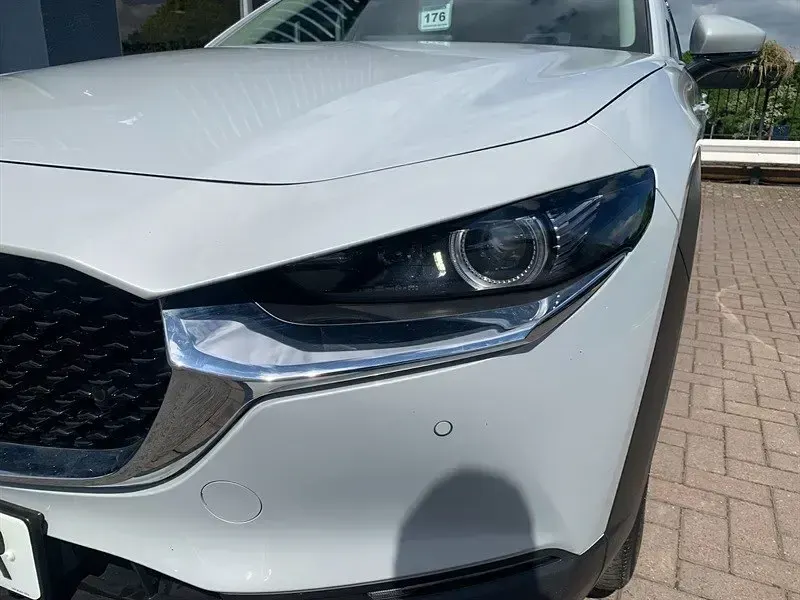 Usado Mazda CX-30 Exclusive-Line 140 CV (102 kW) 2025 Blanco SUV