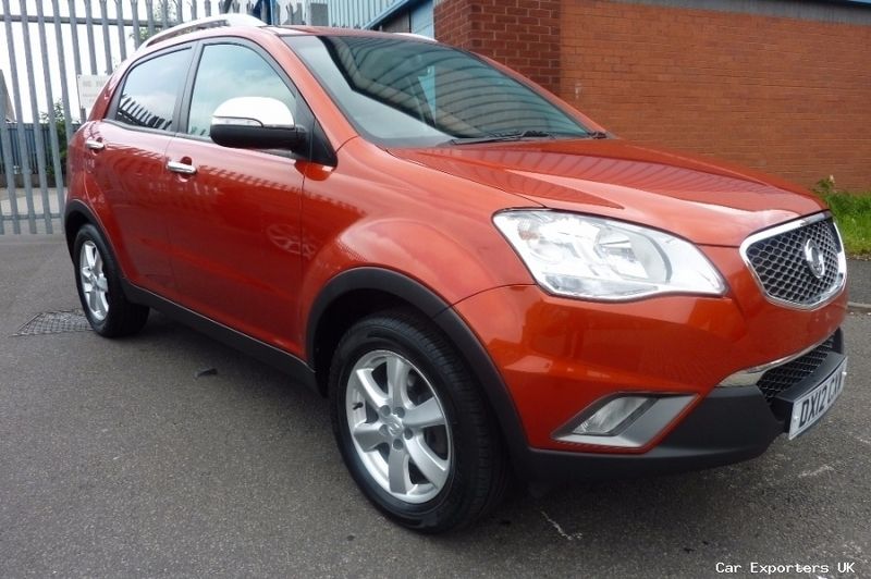 Used SsangYong Korando 173 HP (127 kW) 2012 Red SUV