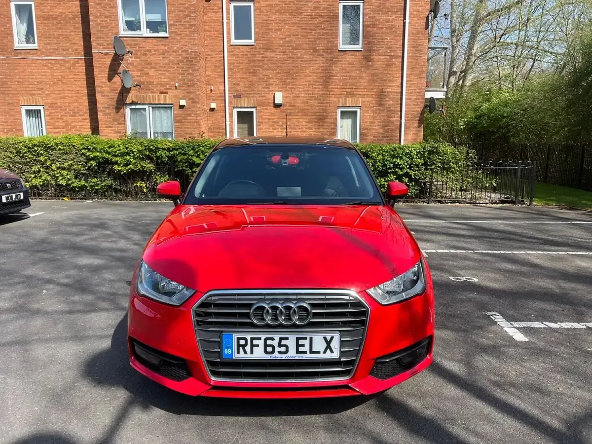 Used Audi A1 Sportback Sport 125 HP (91 kW) 2015 Red Hatchback