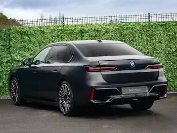 Used BMW 750e M Sport 489 HP (359 kW) 2026 Black Sedan