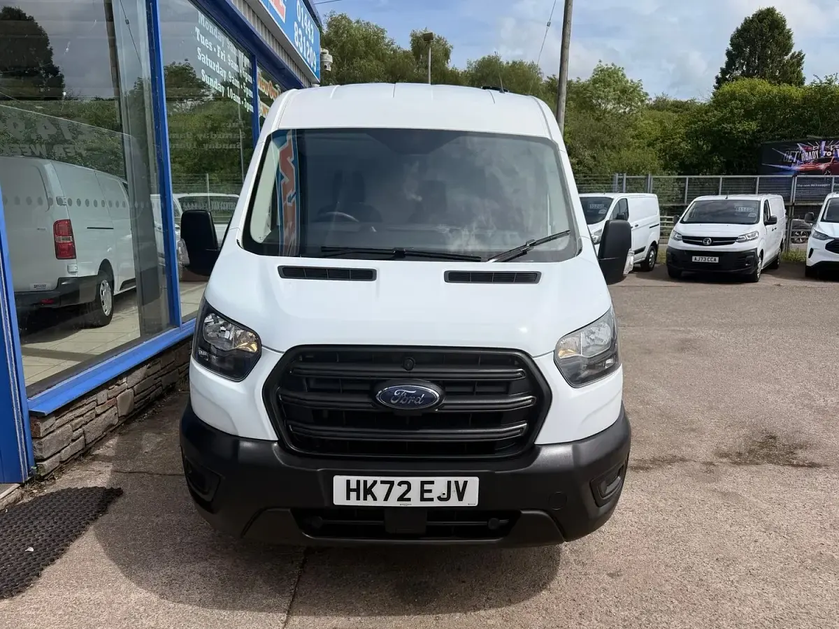 Used Ford Transit 130 HP (95 kW) 2023 White Van