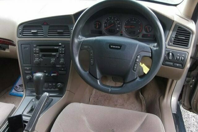 Used Volvo V70 2002 Estate