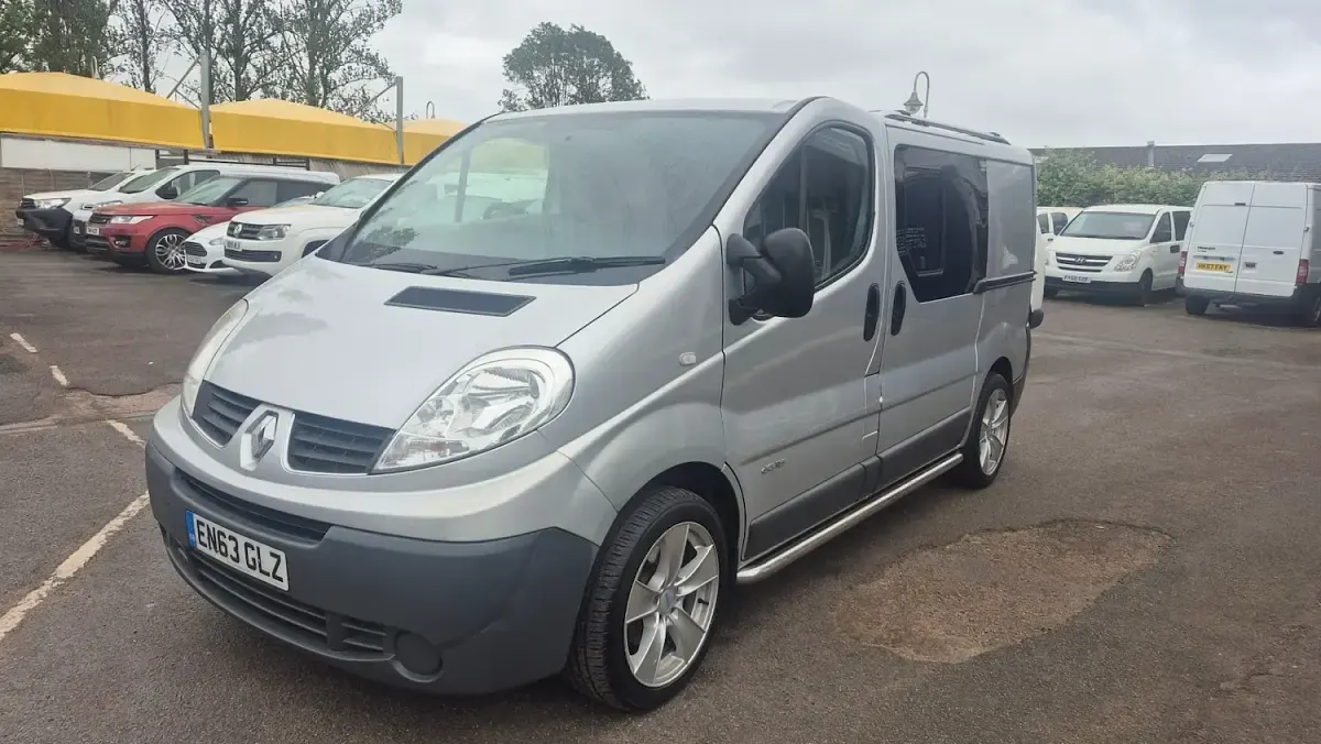 Used Renault Trafic 115 HP (84 kW) 2014 Silver MPV
