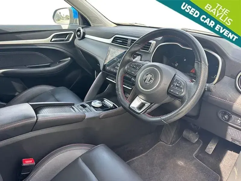 Używany MG ZS Trophy 114 kW (156 KM) 2022 Niebieski SUV