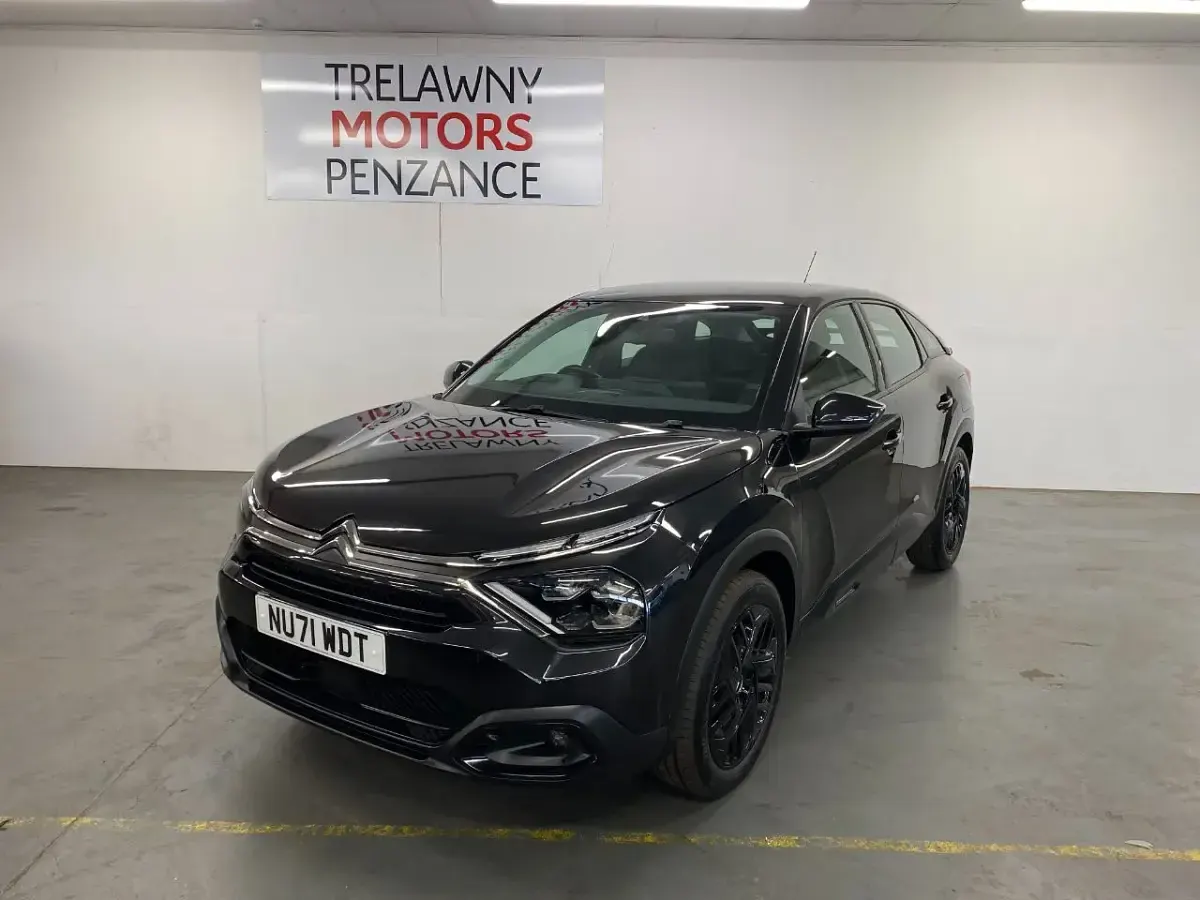 Used Citroën C4 PureTech 155 HP (114 kW) 2021 Black Hatchback