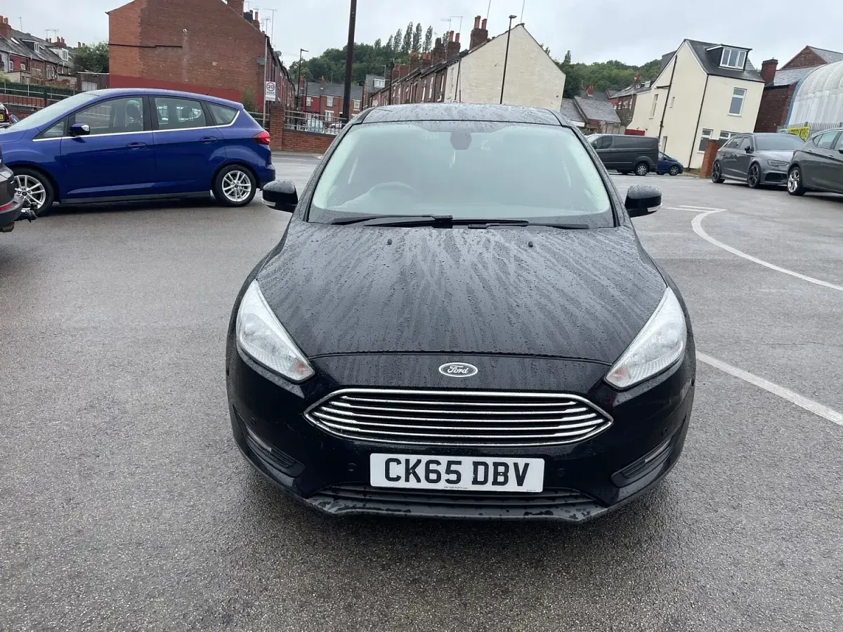 Used Ford Focus Zetec 2015 Black Hatchback