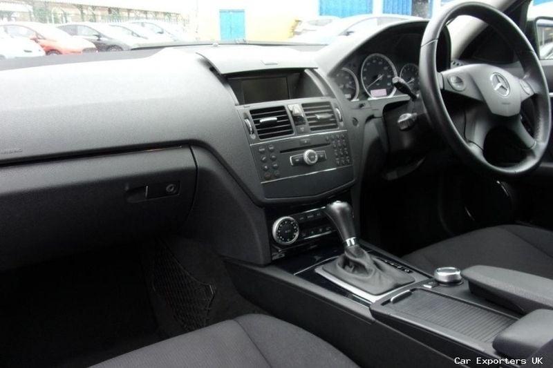 Used Mercedes C180 2009 Sedan