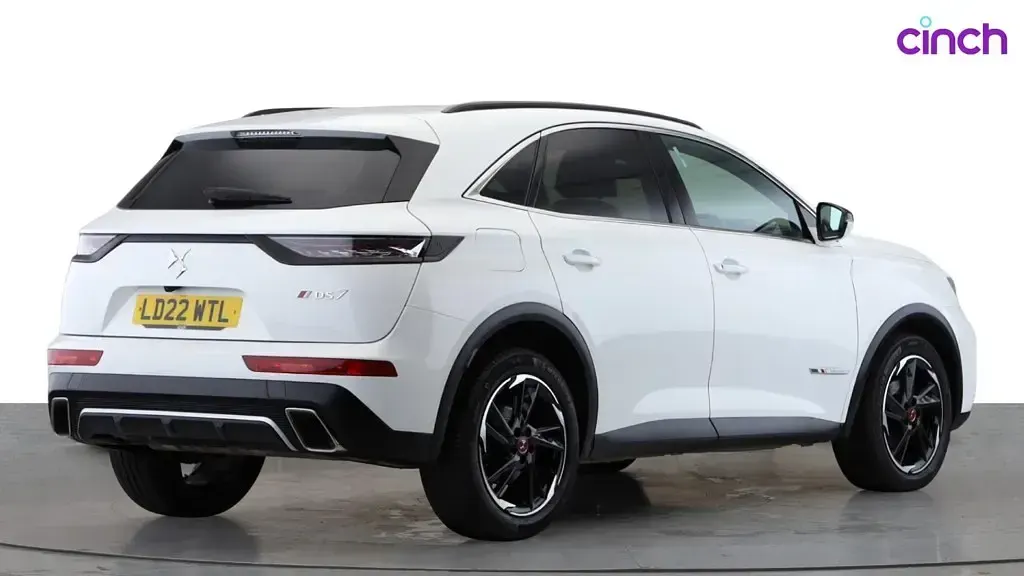 Used DS Automobiles DS7 Crossback Performance Line Plus 2022 White SUV