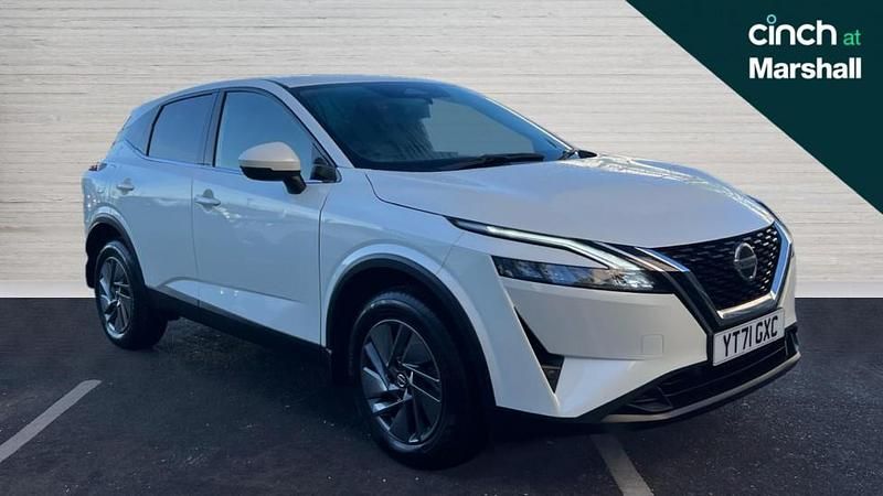 White Used 2021 Nissan Qashqai Acenta Premium SUV | £14,161 (Good price) - Image 1/4