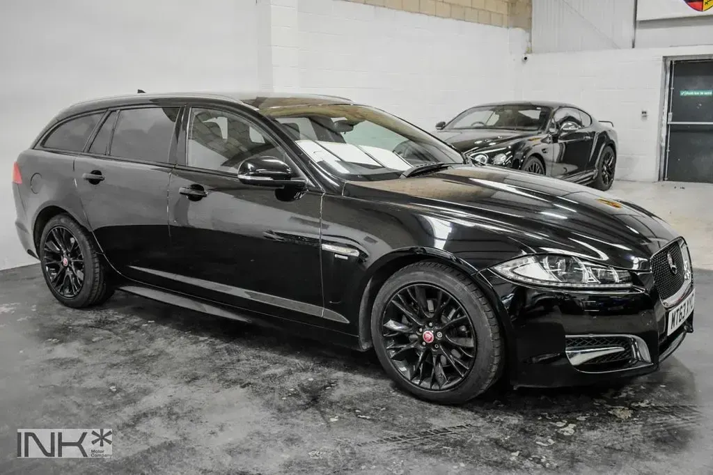 Used Jaguar XF Sportbrake R-Sport 240 HP (176 kW) 2014 Black Estate