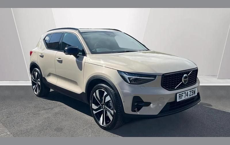 Sand dune Used 2025 Volvo XC40 Ultra SUV | £34,990 (A bit pricey) - Image 1/4