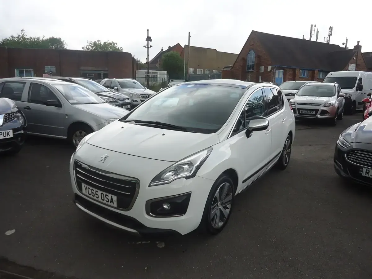 Used Peugeot 3008 Allure 130 HP (95 kW) 2015 White Estate
