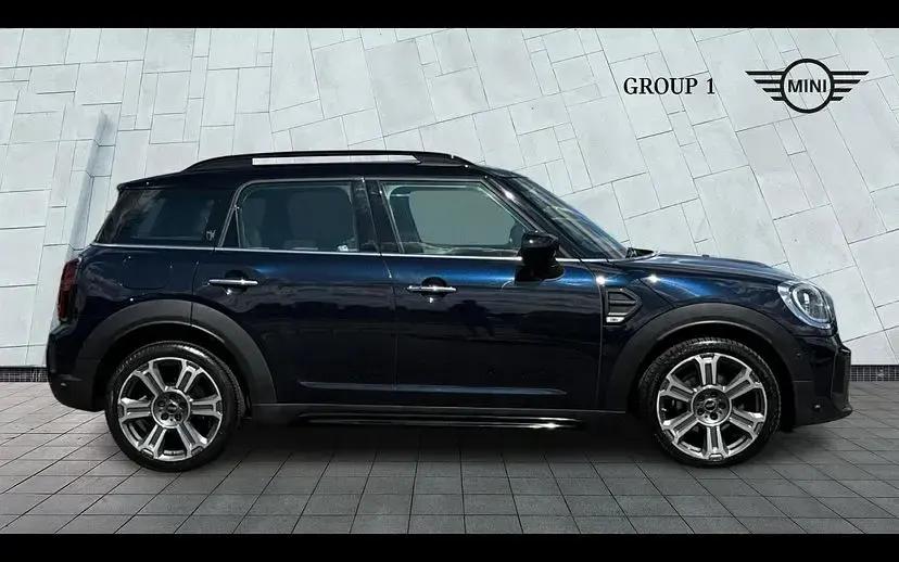 Used Mini Cooper Countryman Exclusive 134 HP (98 kW) 2022 Enigmatic black SUV