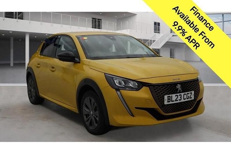 Used Peugeot e-208 Allure+ 100 kW (136 HP) 2023 Hatchback