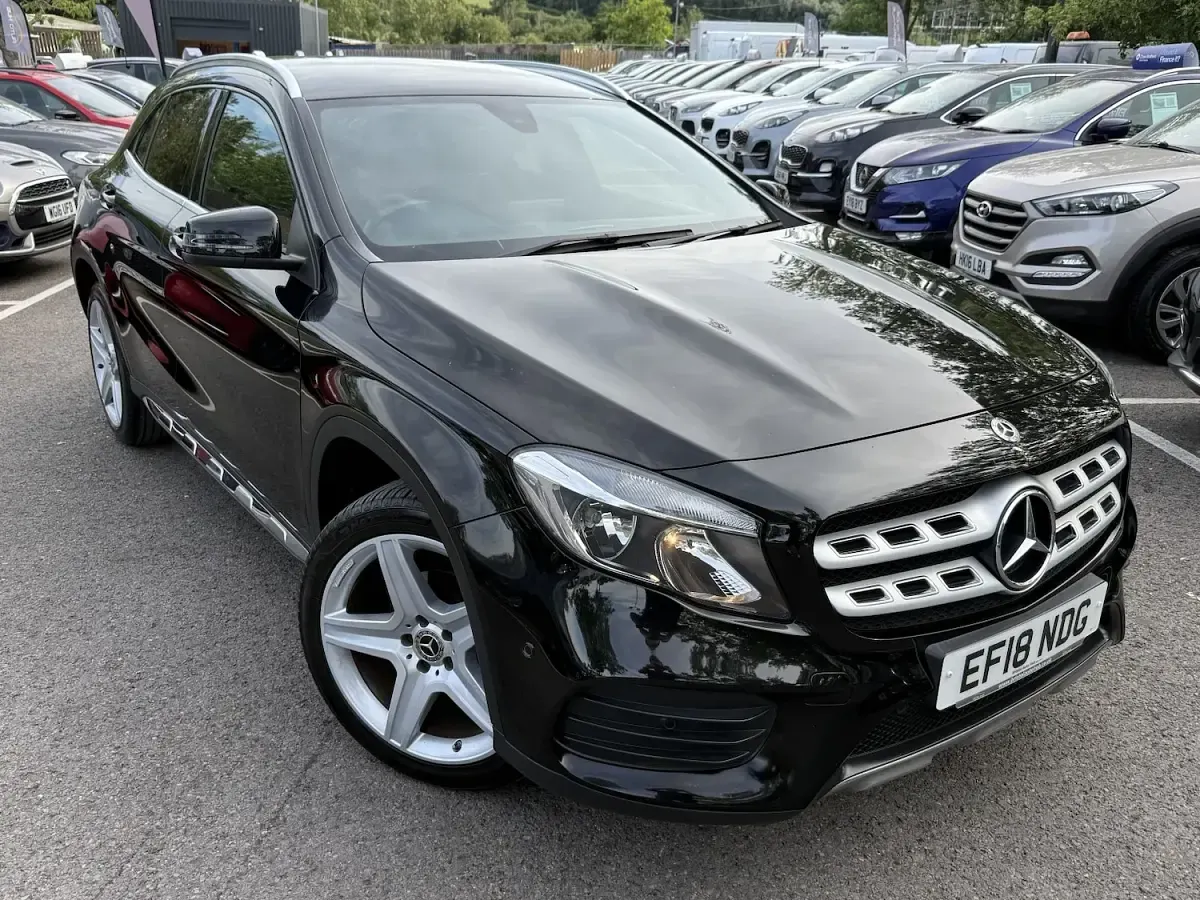 Used Mercedes GLA200 AMG line 136 HP (100 kW) 2018 Black SUV
