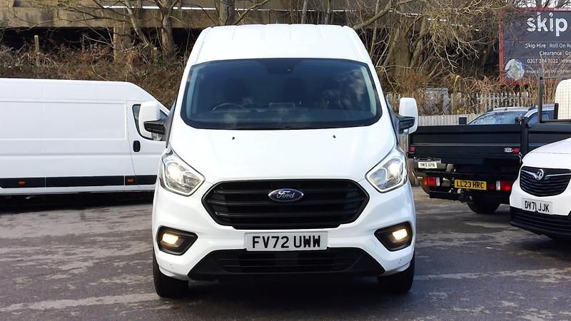 Used Ford Transit Custom Trend 130 HP (95 kW) 2022 White Van