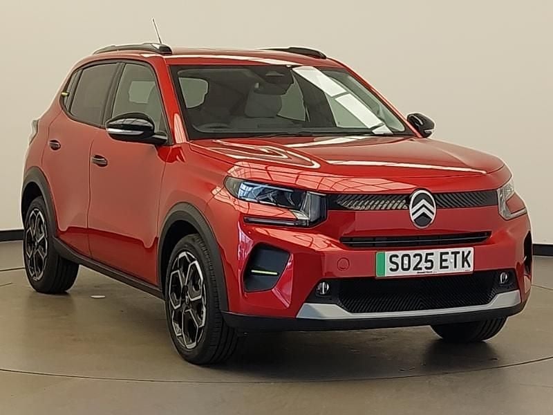 Red New 2025 Citroën e-C3 Hatchback | £20,298 (Fair price) - Image 1/4
