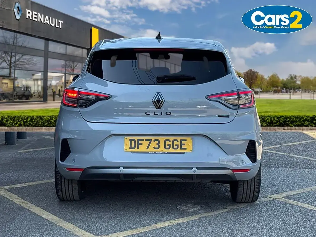 Used Renault Clio V Esprit Alpine 143 HP (105 kW) 2023 Grey  Hatchback