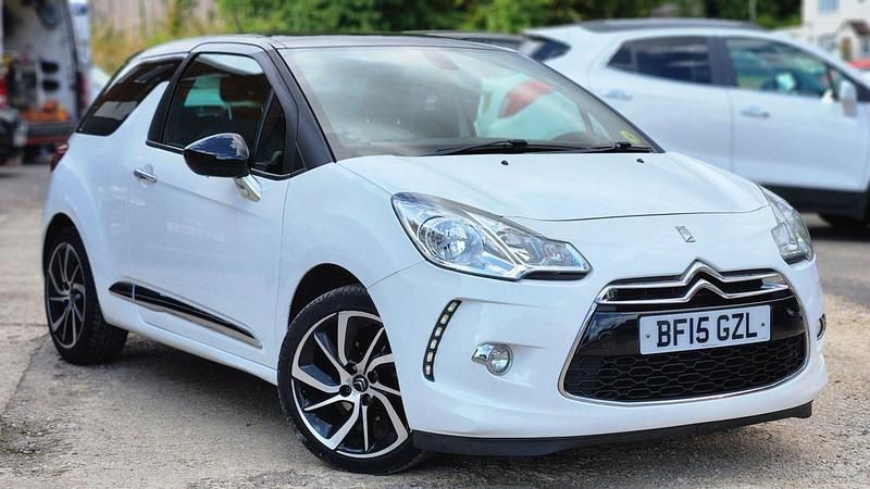 White Used 2015 Citroën DS3 PureTech Hatchback | £3,995 (Expensive) - Image 1/4
