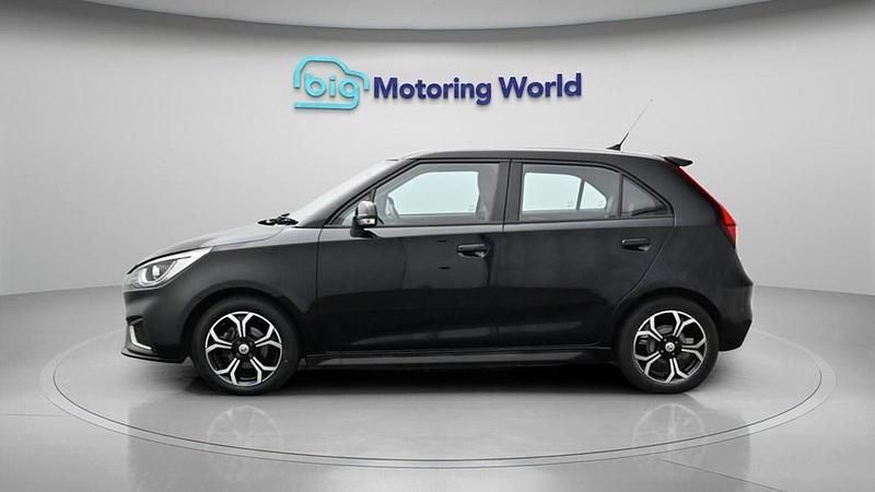 Usado MG MG3 Exclusive 2022 Preto Citadino